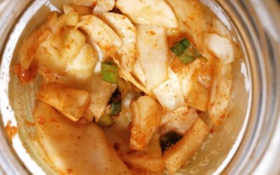 Un aliment riche en probiotiques : le kimchi (chou fermenté à la coréenne)